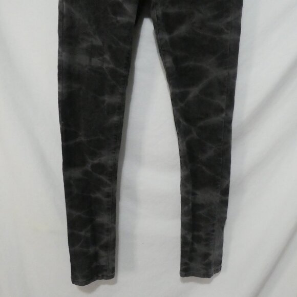 FOREVER 21 | size 29 | Chic Grey Tie-Dye Pants - Picture 7 of 16